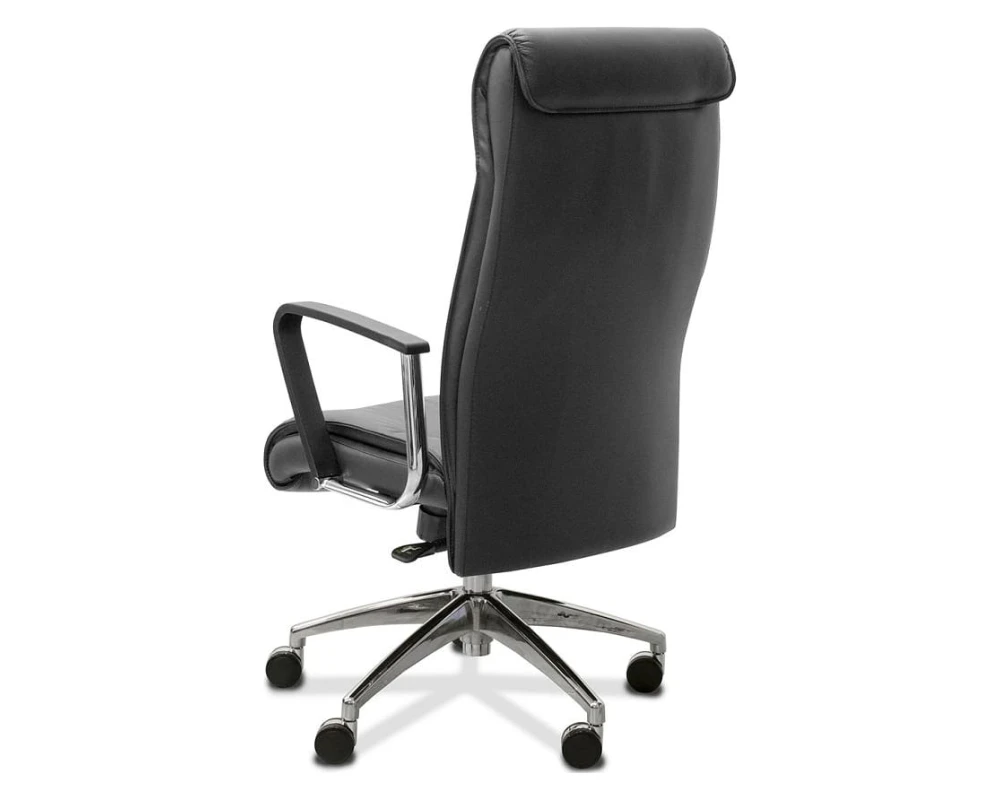 Кресло Dark (подлокотники трапеция)