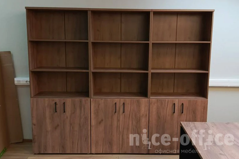 Шкаф высокий широкий полузакрытый 796x400x1982 зад. стенка HDF Style Project фото в интерьере 1